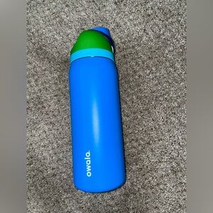 💚32oz Target Exclusive Blue Machine Owala💙
